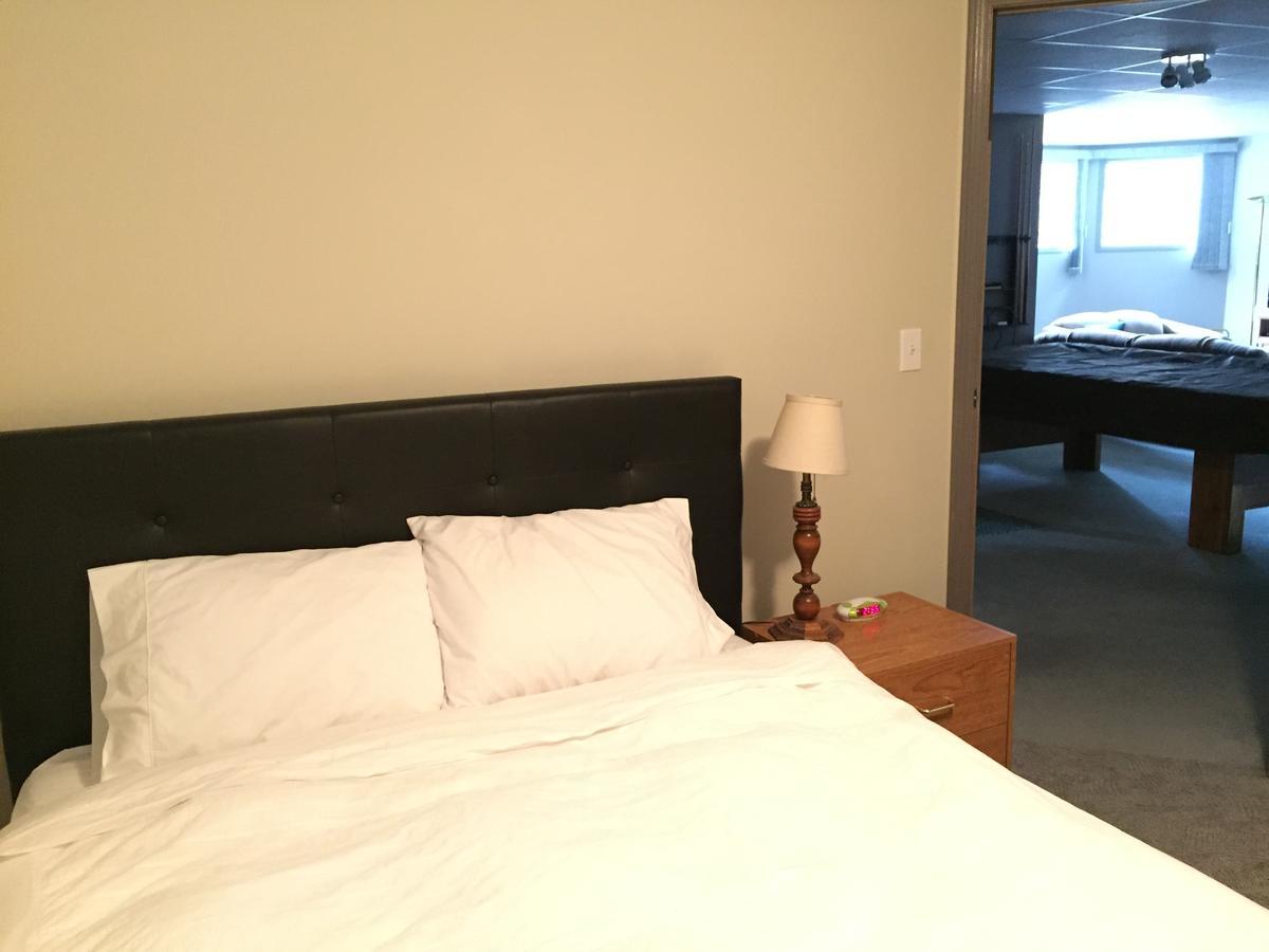 Bed & Breakfast Monarch Canmore Ngoại thất bức ảnh